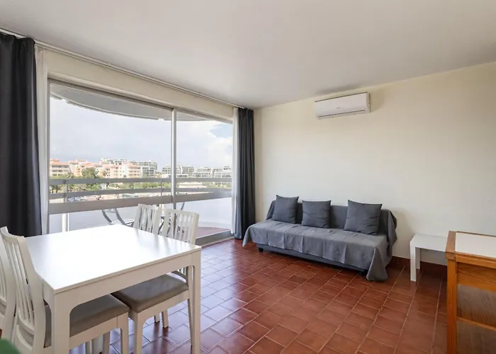 Tac - Terrace Beach 5